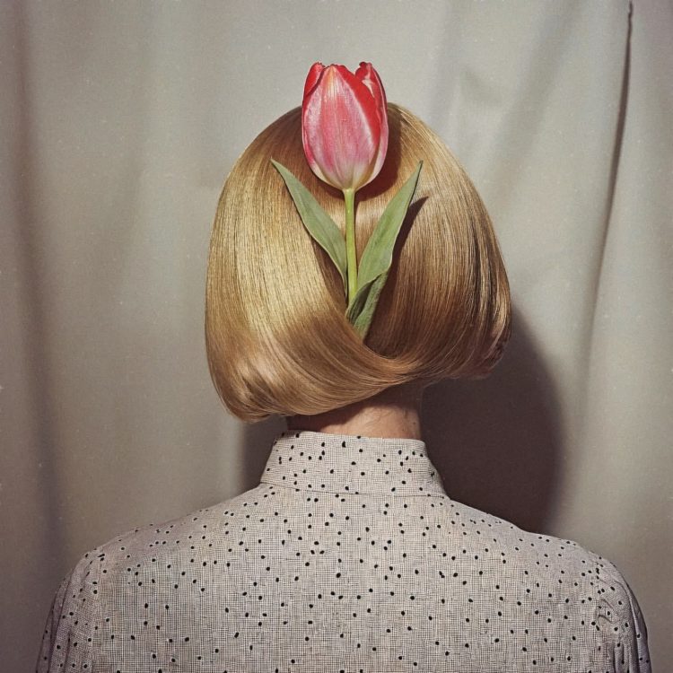 Mujer florero 01