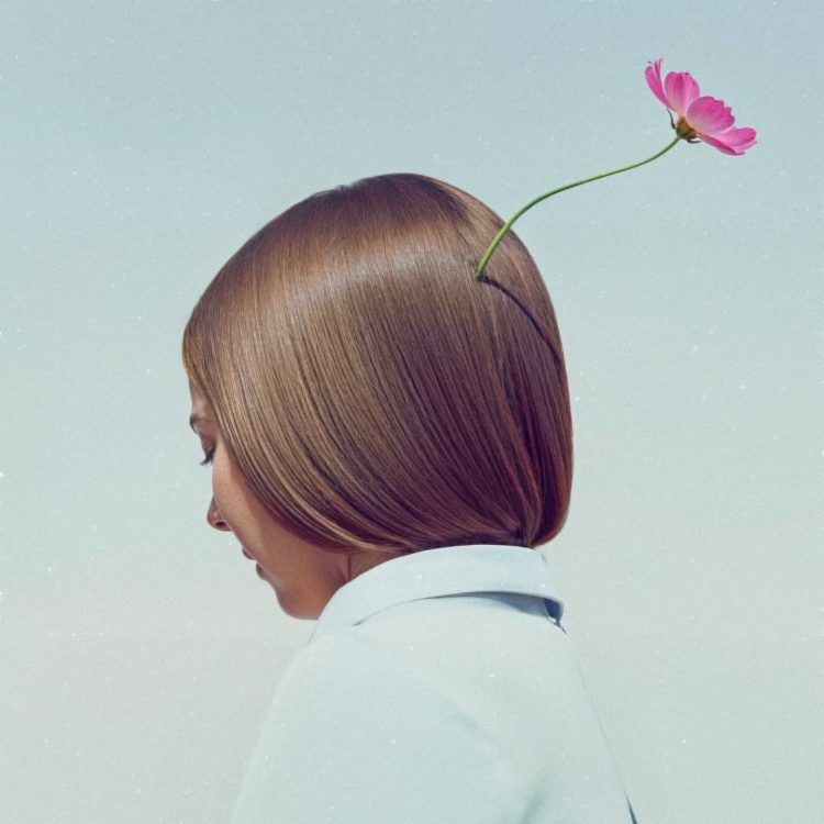 Mujer florero 02