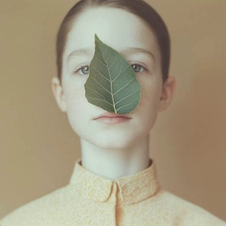 Hide and leaf II 01