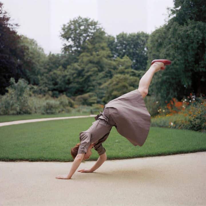 Suspended Movement 09