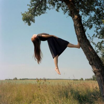 Suspended Movement 02